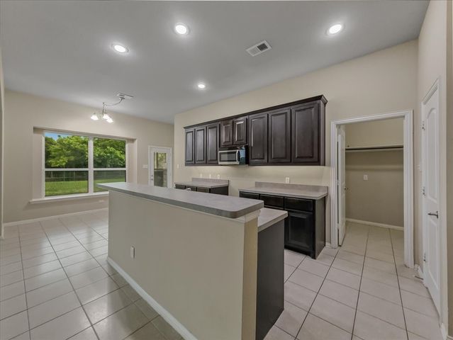 7220 Millcreek Court, Sanger, TX 76266