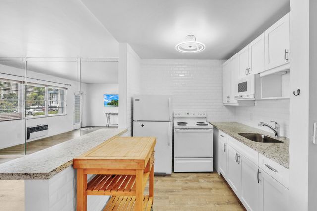 127 Westbury G, Deerfield Beach, FL 33442