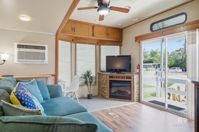 63 Buena Vista Drive, Lillian, AL 36549