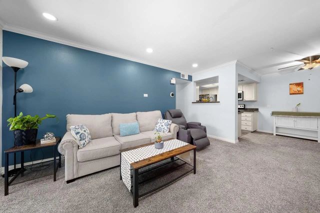 12015 Alta Carmel Ct 299, San Diego, CA 92128