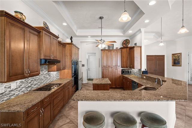 2801 SW 33rd ST, Cape Coral, FL 33914