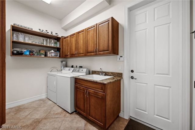 2801 SW 33rd ST, Cape Coral, FL 33914