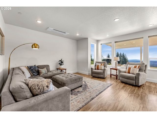 24020 Ne ALVAS Rd, Battle Ground, WA 98604