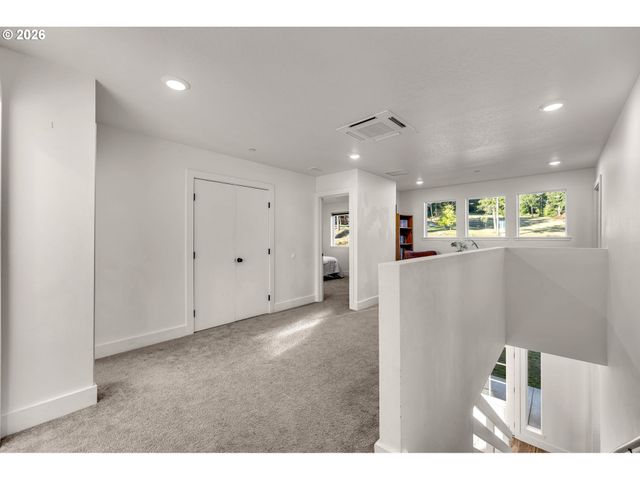 24020 Ne ALVAS Rd, Battle Ground, WA 98604