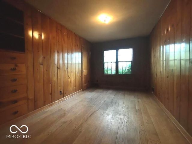 120 Longwood Avenue, Anderson, IN 46011