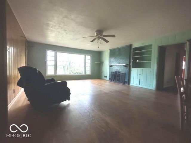120 Longwood Avenue, Anderson, IN 46011