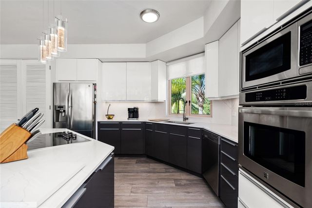 AB-4 LAKESIDE VILLAS, Vega Alta, PR 00692