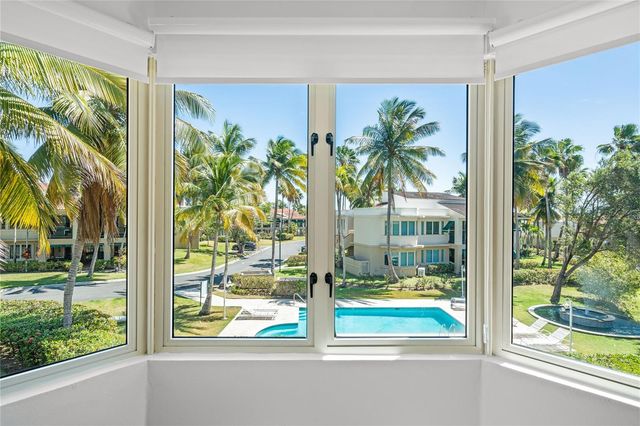 AB-4 LAKESIDE VILLAS, Vega Alta, PR 00692