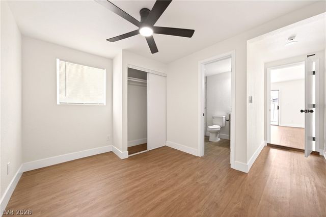 5300 Sugarfoot Avenue, Las Vegas, NV 89107