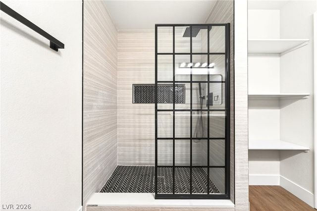 5300 Sugarfoot Avenue, Las Vegas, NV 89107