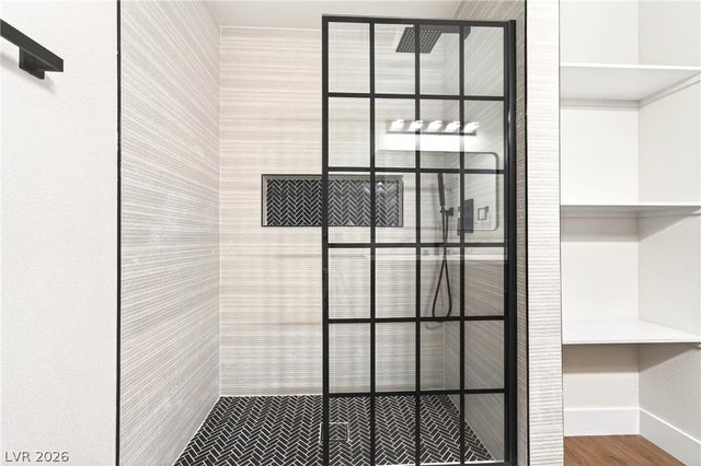 5300 Sugarfoot Avenue, Las Vegas, NV 89107