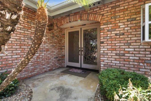 28104 Glenmeade Way, Escondido, CA 92026