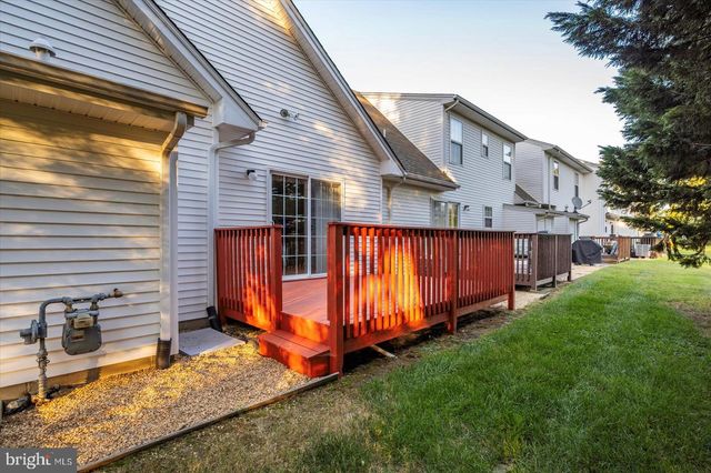 1000 SANDSTONE CT, Salisbury, MD 21804