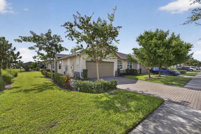 1332 Haywagon Trail, Loxahatchee, FL 33470