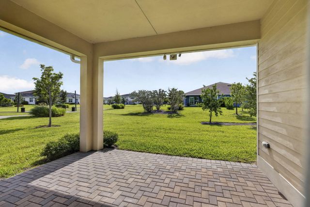 1332 Haywagon Trail, Loxahatchee, FL 33470