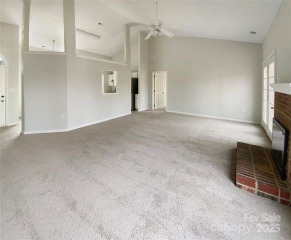 5219 Hedgecrest Place, Charlotte, NC 28269