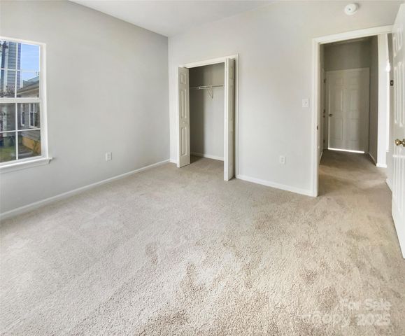 5219 Hedgecrest Place, Charlotte, NC 28269