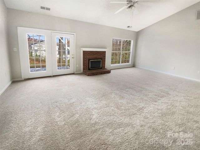 5219 Hedgecrest Place, Charlotte, NC 28269