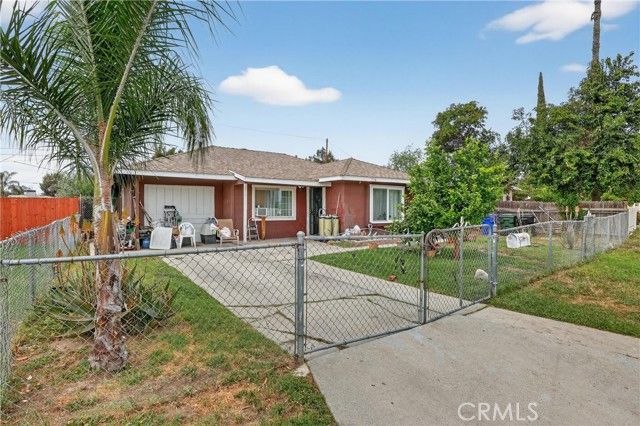 778 Wilson, San Bernardino, CA 92411