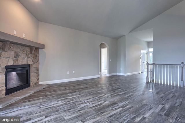021 STARLIGHT LANE, Lebanon, PA 17046