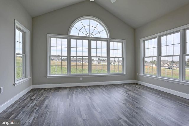 021 STARLIGHT LANE, Lebanon, PA 17046