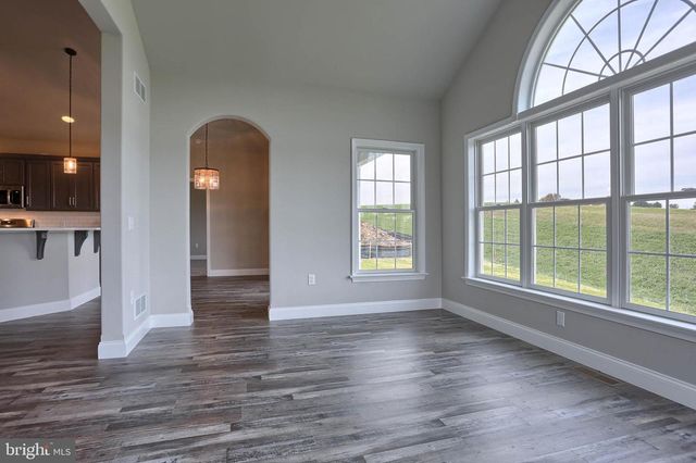 021 STARLIGHT LANE, Lebanon, PA 17046