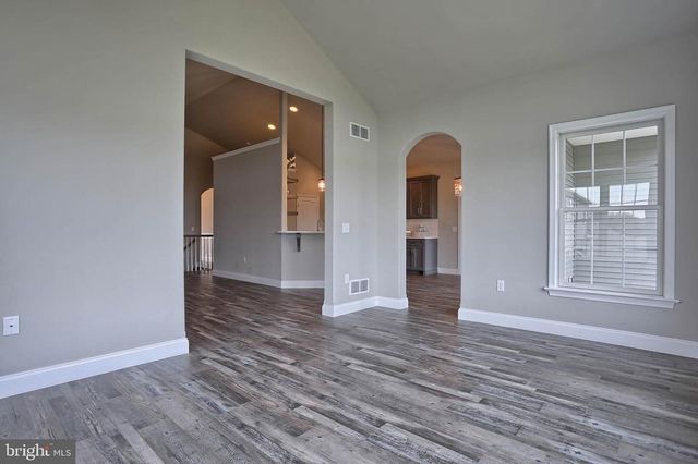 021 STARLIGHT LANE, Lebanon, PA 17046