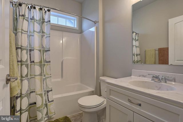 021 STARLIGHT LANE, Lebanon, PA 17046