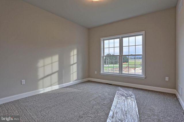 021 STARLIGHT LANE, Lebanon, PA 17046