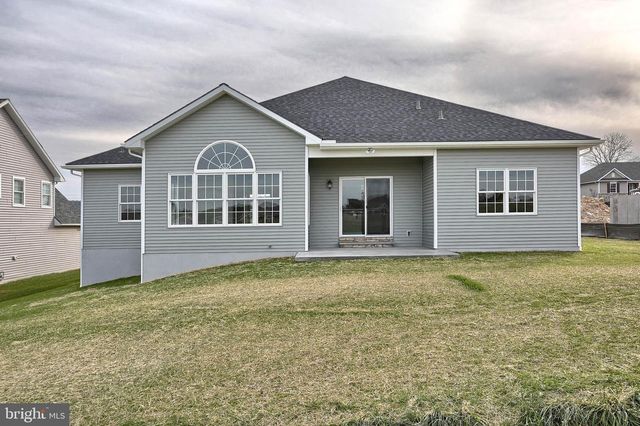 021 STARLIGHT LANE, Lebanon, PA 17046
