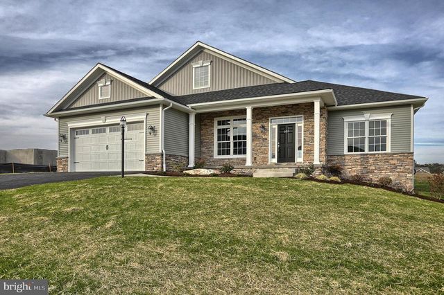 021 STARLIGHT LANE, Lebanon, PA 17046