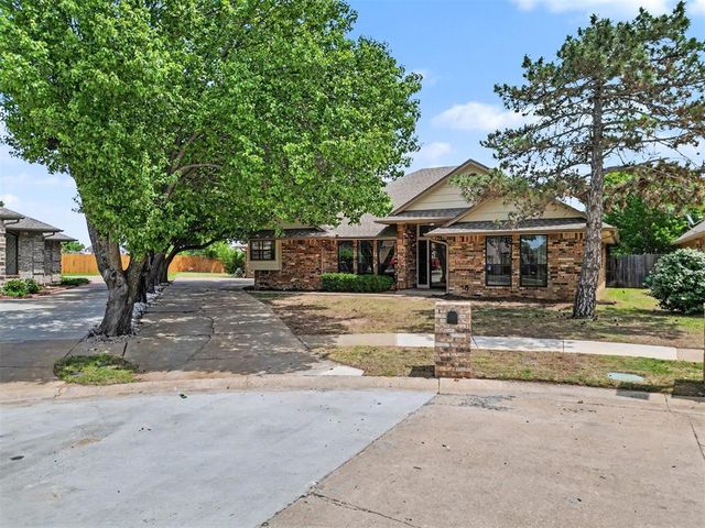 1301 SW 107th Place, Oklahoma City, OK 73170