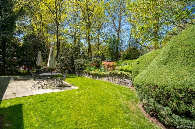 24 Sheldrake Place, New Rochelle, NY 10804