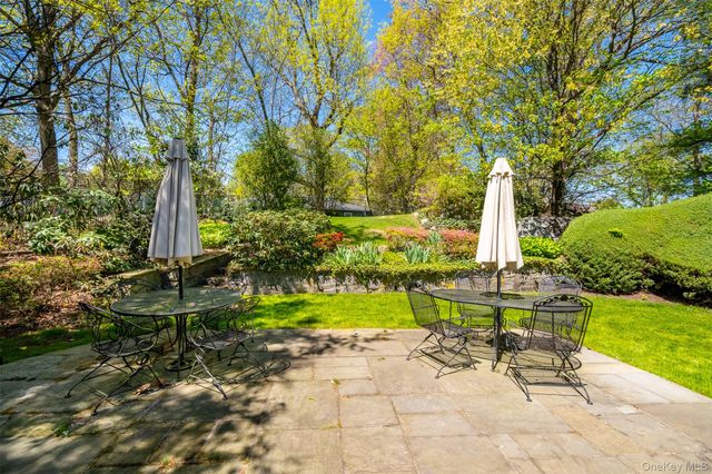 24 Sheldrake Place, New Rochelle, NY 10804