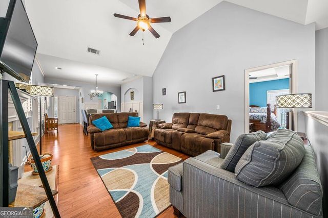 173 Heritage Pointe, Woodstock, GA 30189