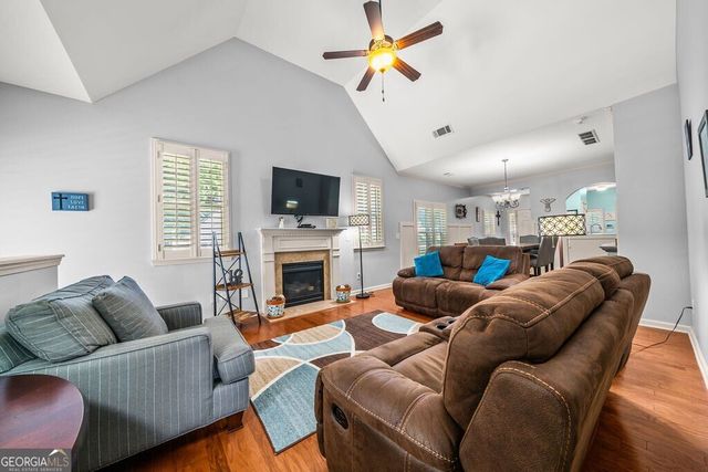 173 Heritage Pointe, Woodstock, GA 30189