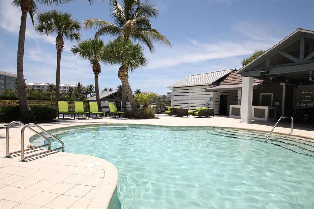 Image 35 of property listing at 391 ARUBA CIRCLE 401, Bradenton, FL 34209