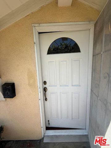 6024 Coldwater Canyon Avenue, Los Angeles, CA 91606