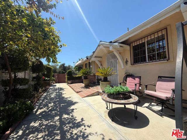 6024 Coldwater Canyon Avenue, Los Angeles, CA 91606