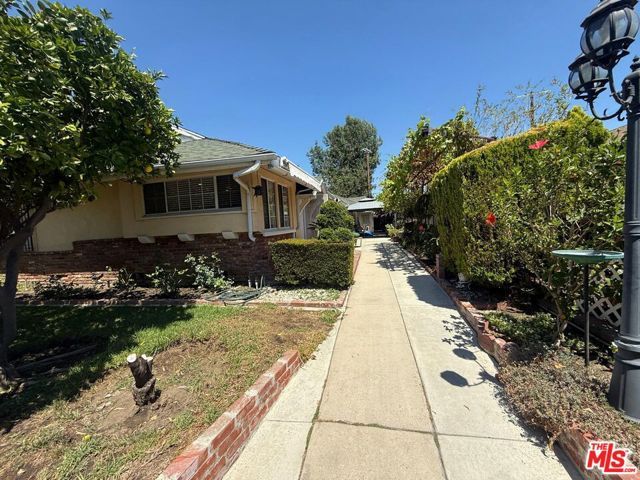 6024 Coldwater Canyon Avenue, Los Angeles, CA 91606
