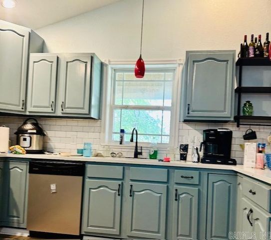 560 N Floral Road, Concord, AR 72523