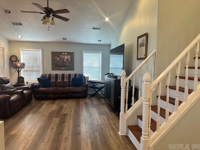 560 N Floral Road, Concord, AR 72523