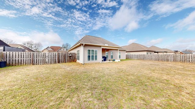 208 Ponderosa Drive, Midland City, AL 36350