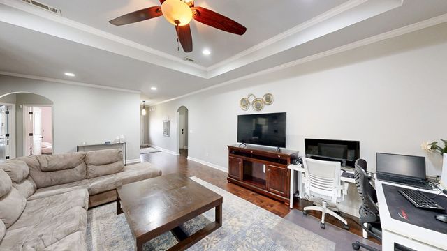 208 Ponderosa Drive, Midland City, AL 36350