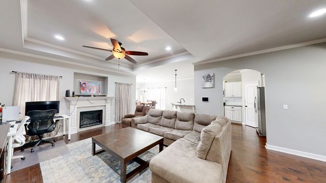 208 Ponderosa Drive, Midland City, AL 36350