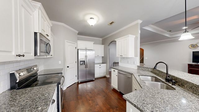 208 Ponderosa Drive, Midland City, AL 36350