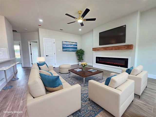 2507 Lakeridge Drive, Granbury, TX 76048