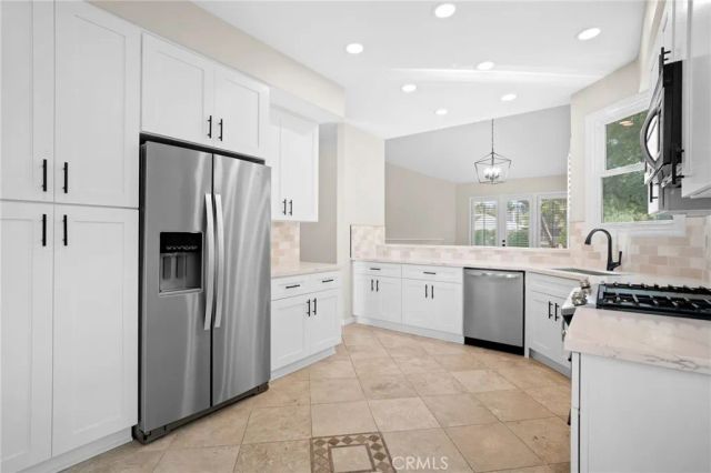 38510 Glen Abbey Lane, Murrieta, CA 92562