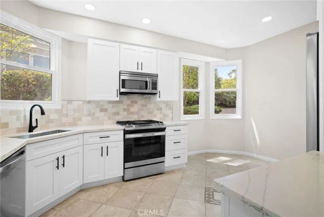 38510 Glen Abbey Lane, Murrieta, CA 92562
