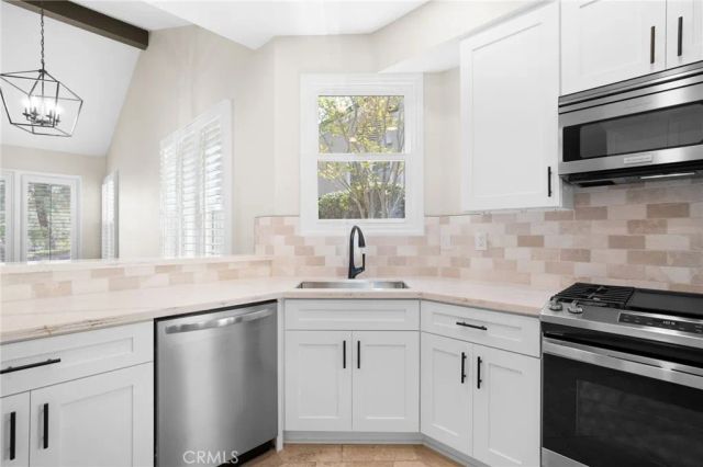 38510 Glen Abbey Lane, Murrieta, CA 92562